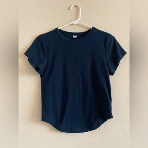 blue crop top